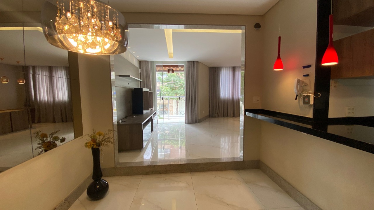 Casa à venda com 4 quartos, 210m² - Foto 18