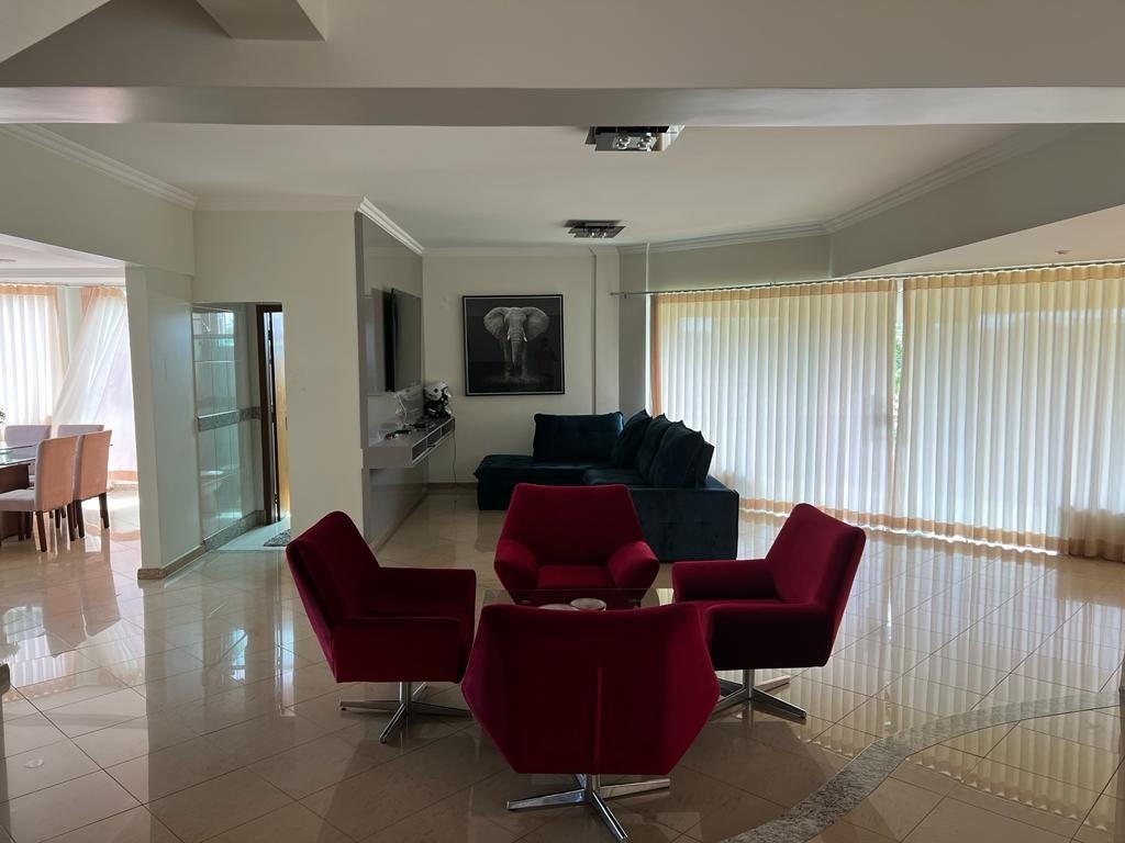 Casa de Condomínio à venda com 4 quartos, 550m² - Foto 14