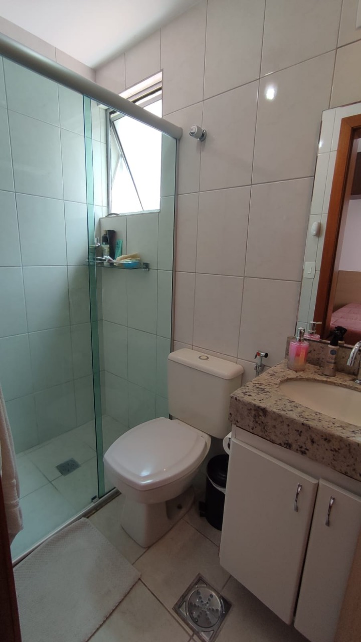 Apartamento à venda com 2 quartos, 60m² - Foto 11