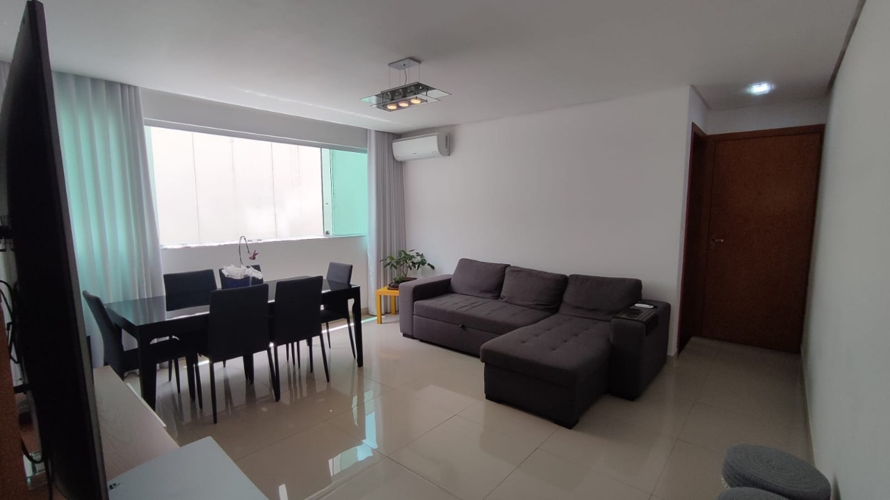 Apartamento à venda com 2 quartos, 60m² - Foto 2