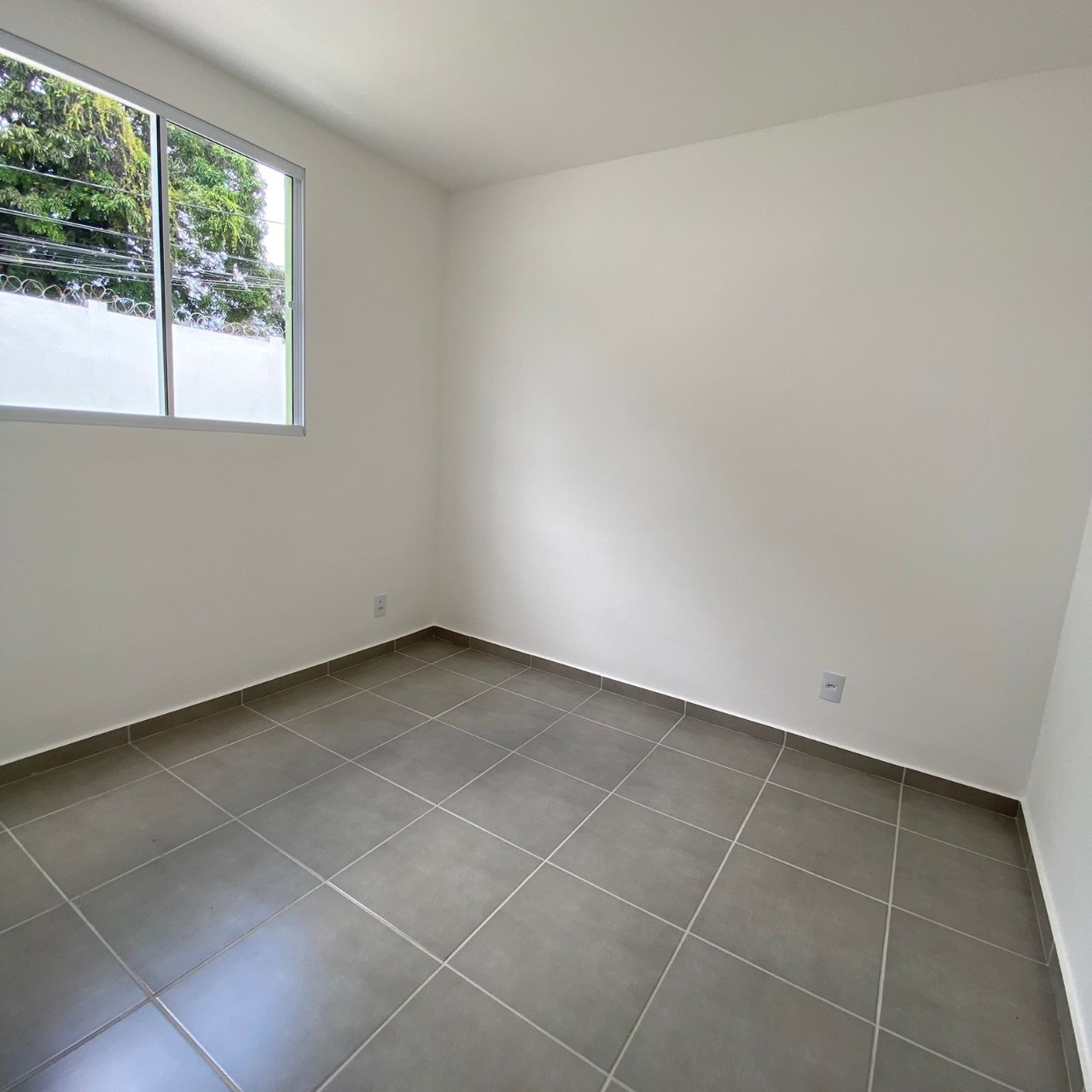 Apartamento à venda com 2 quartos, 44m² - Foto 4