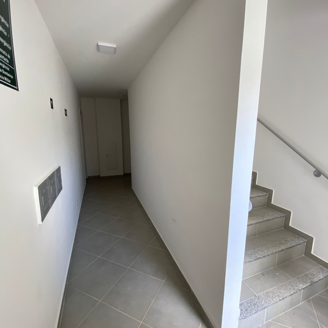 Apartamento à venda com 2 quartos, 44m² - Foto 12