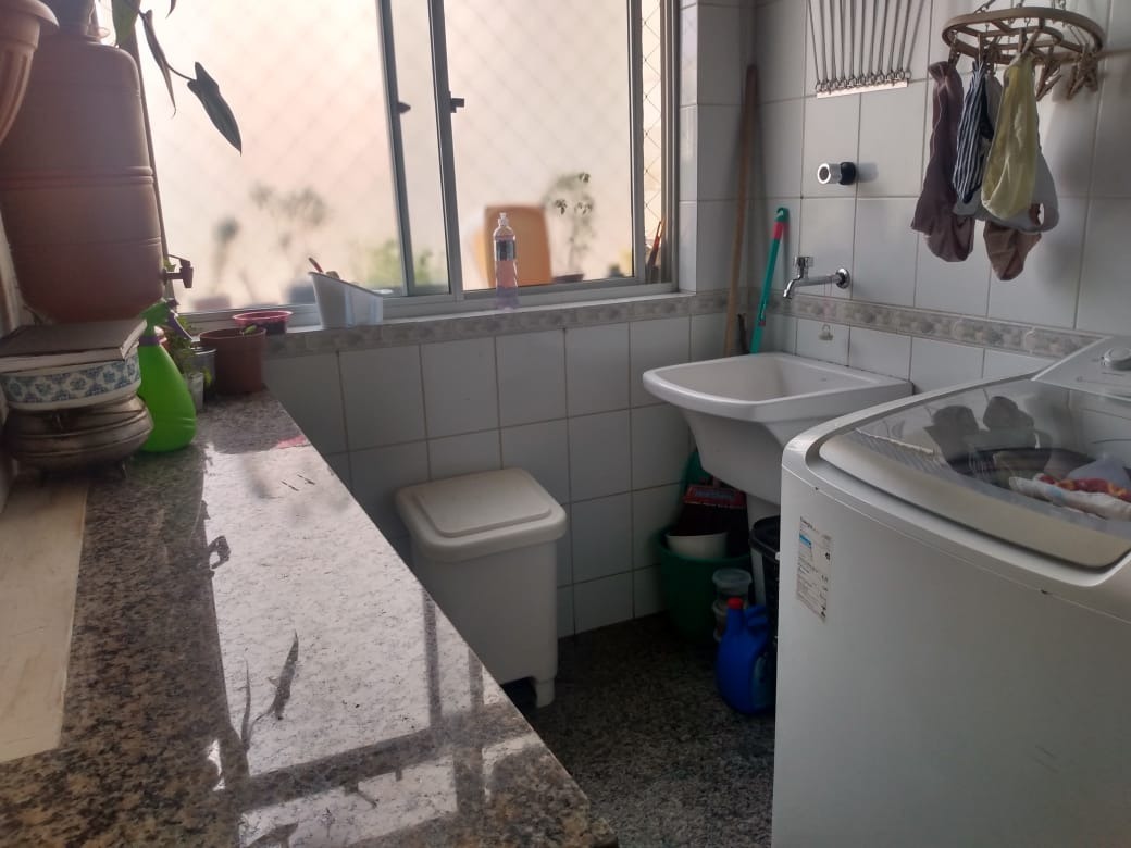 Apartamento à venda com 3 quartos, 100m² - Foto 8