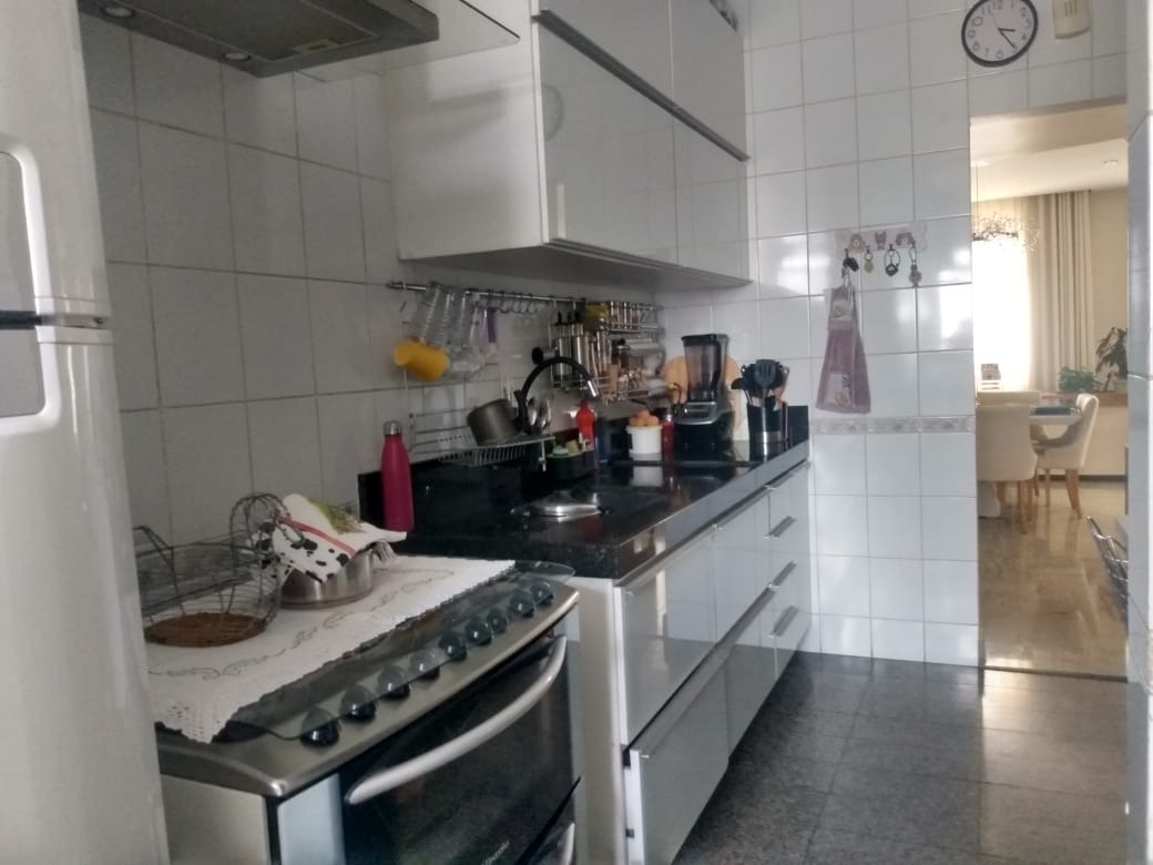 Apartamento à venda com 3 quartos, 100m² - Foto 9