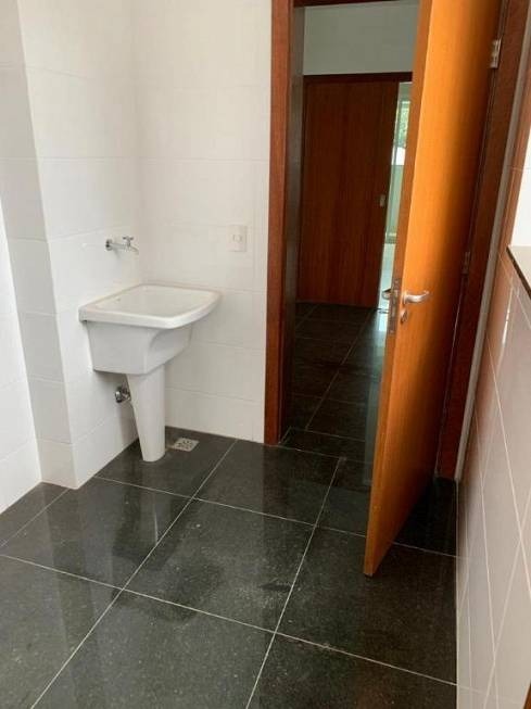 Apartamento à venda com 3 quartos, 105m² - Foto 5