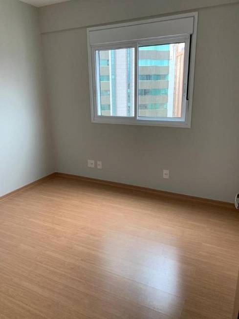 Apartamento à venda com 3 quartos, 105m² - Foto 9