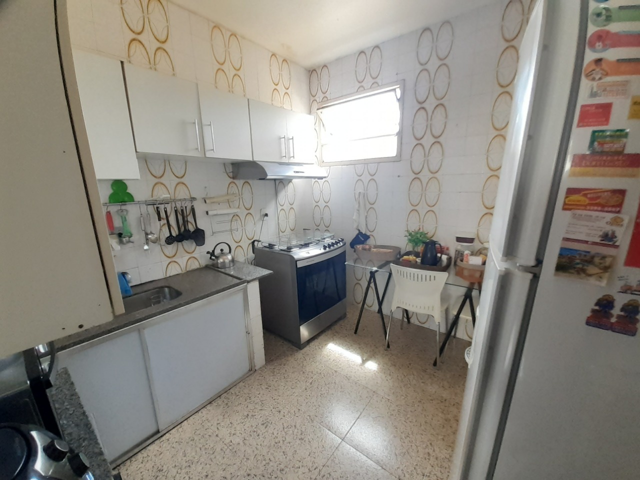 Apartamento à venda com 3 quartos, 100m² - Foto 4