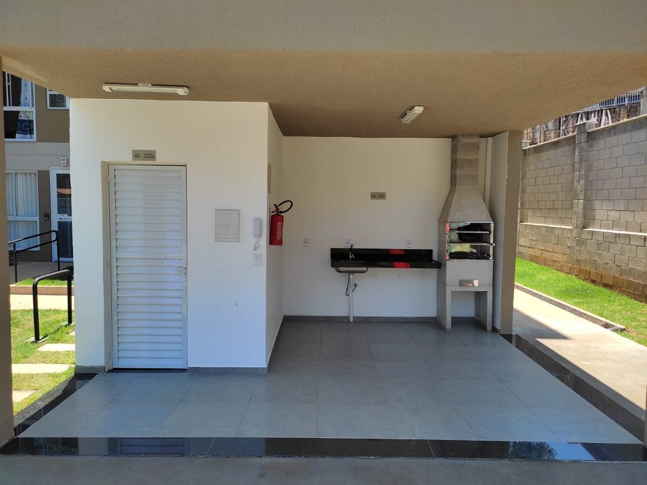 Apartamento à venda com 2 quartos, 49m² - Foto 22