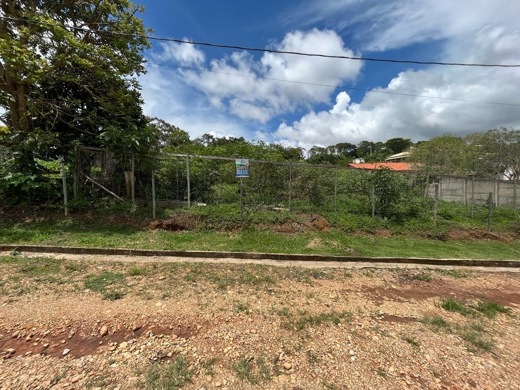 Chácara à venda com 1 quarto, 1500m² - Foto 1