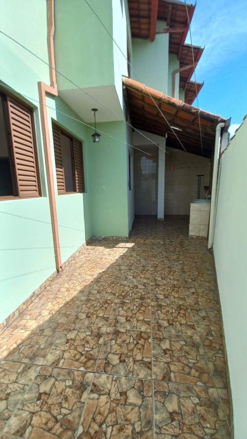 Casa à venda com 3 quartos, 180m² - Foto 7