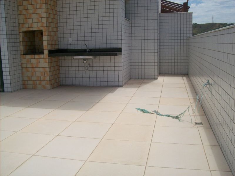 Cobertura à venda com 4 quartos, 220m² - Foto 2