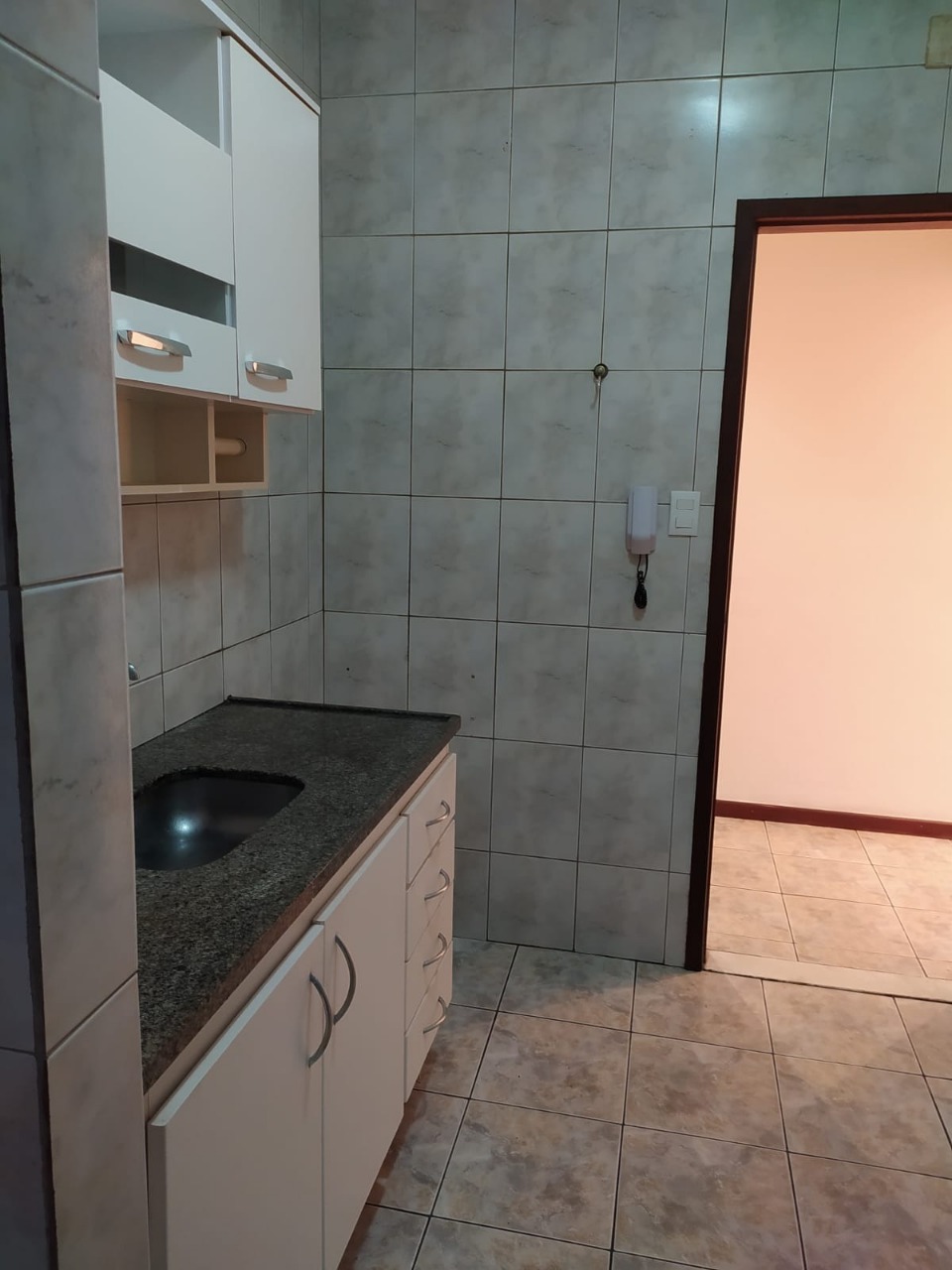 Apartamento à venda com 2 quartos, 42m² - Foto 9