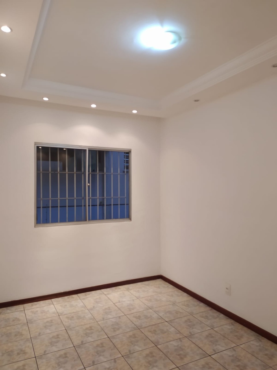 Apartamento à venda com 2 quartos, 42m² - Foto 1