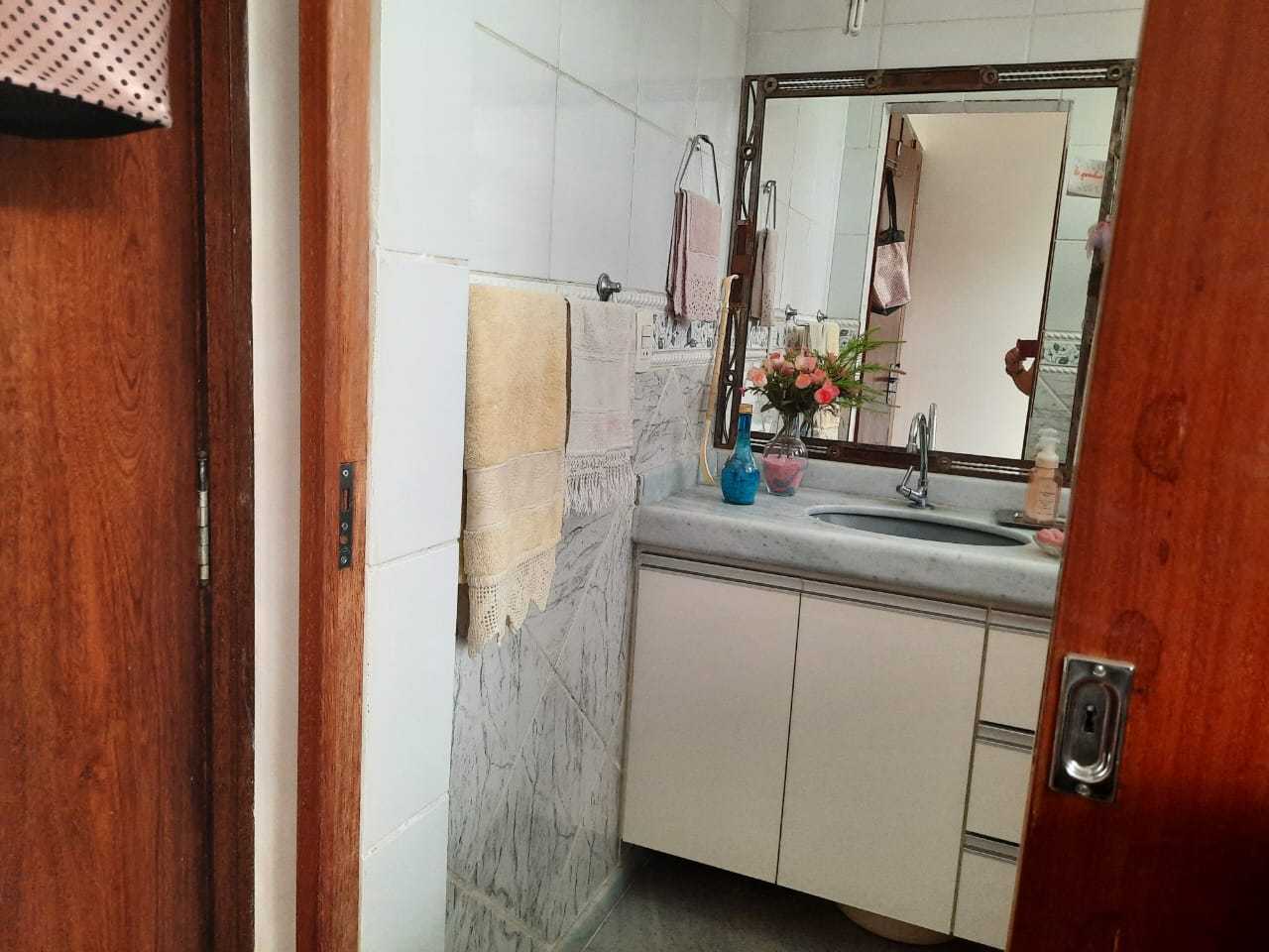 Apartamento à venda com 3 quartos, 85m² - Foto 17