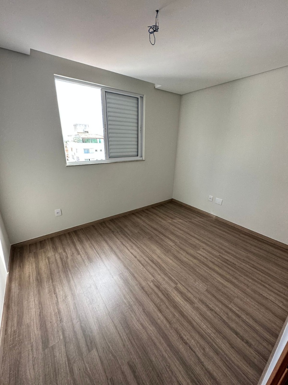 Apartamento à venda com 4 quartos, 183m² - Foto 10