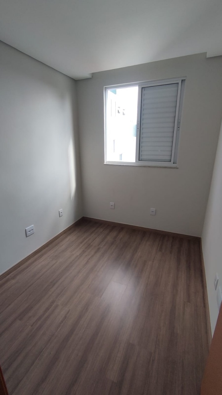 Apartamento à venda com 4 quartos, 183m² - Foto 11