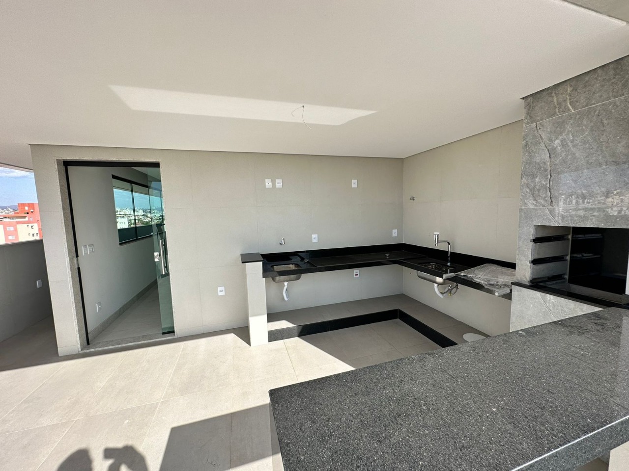 Cobertura à venda com 4 quartos, 228m² - Foto 16