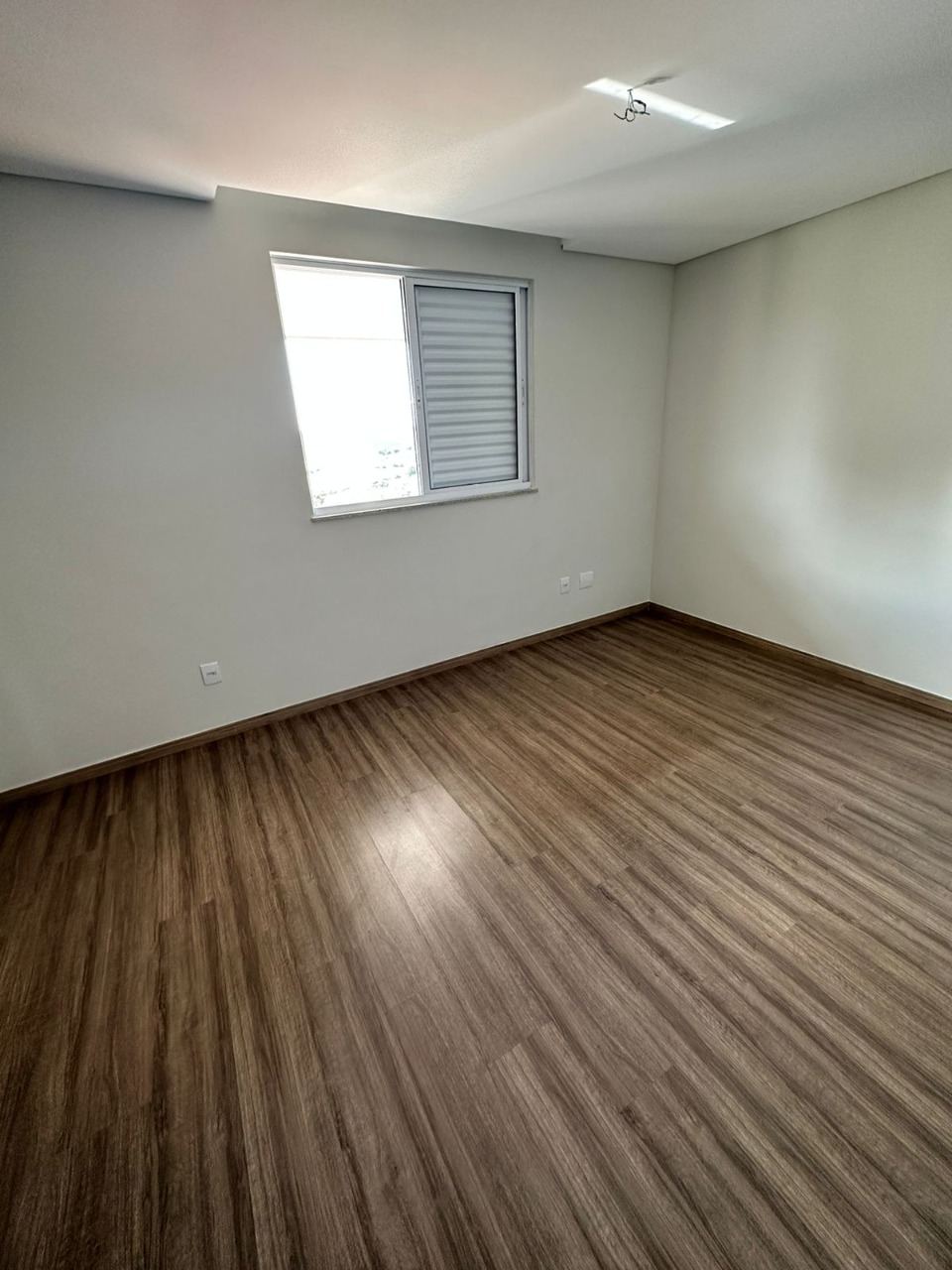 Apartamento à venda com 4 quartos, 106m² - Foto 11