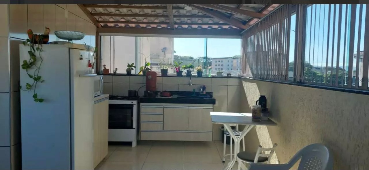 Cobertura à venda com 2 quartos, 90m² - Foto 2