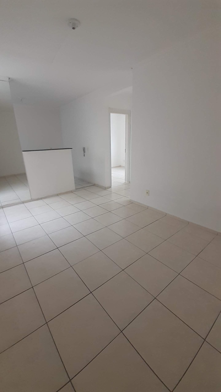 Apartamento à venda com 2 quartos, 44m² - Foto 2