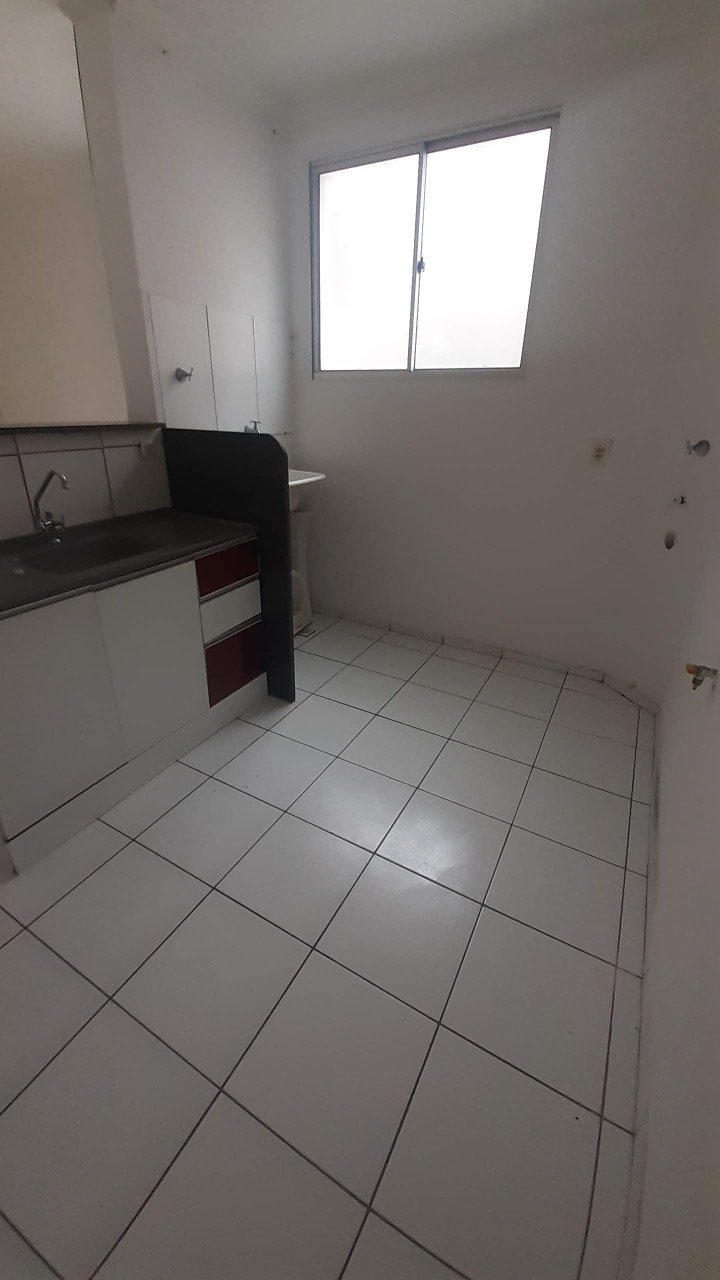 Apartamento à venda com 2 quartos, 44m² - Foto 6