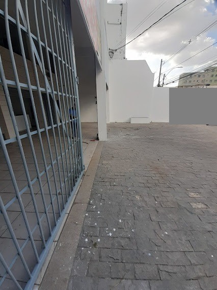 Loja-Salão para alugar com 1 quarto, 160m² - Foto 4