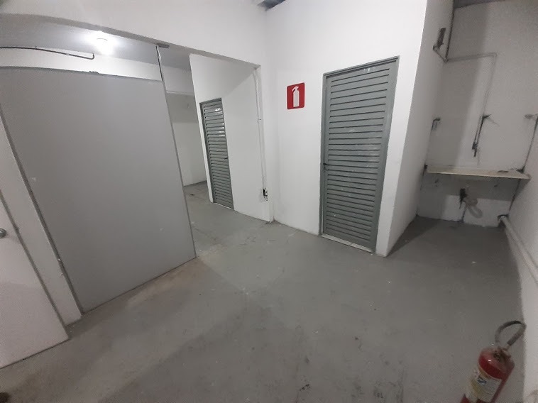 Loja-Salão para alugar com 1 quarto, 160m² - Foto 10