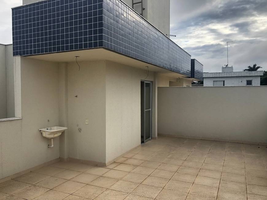 Cobertura à venda com 2 quartos, 108m² - Foto 1