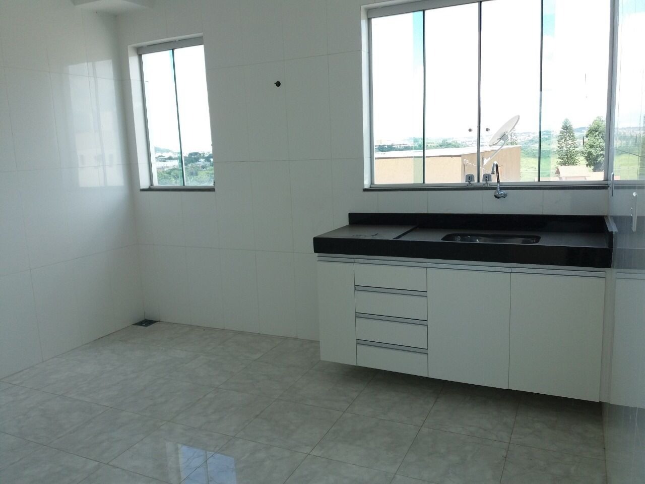 Apartamento à venda com 3 quartos, 90m² - Foto 12