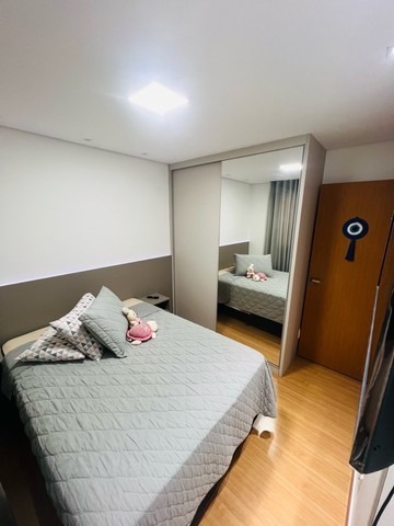 Apartamento à venda com 2 quartos, 64m² - Foto 2