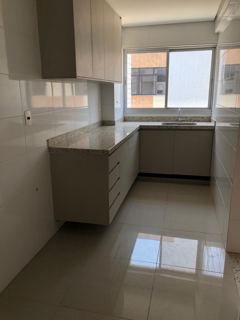 Apartamento à venda com 3 quartos, 109m² - Foto 7