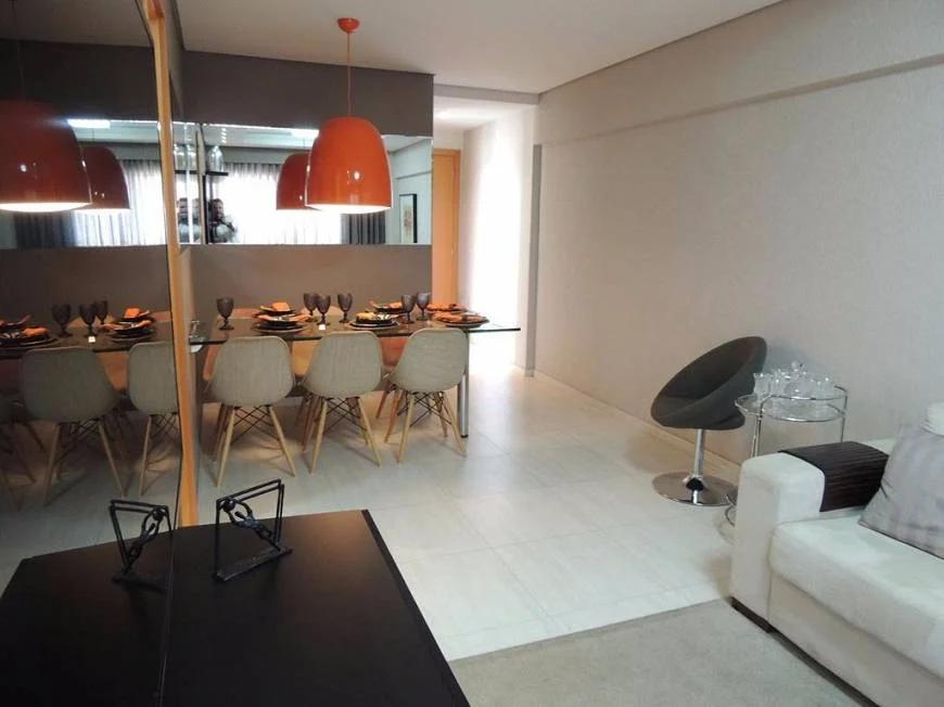 Apartamento à venda com 3 quartos, 81m² - Foto 6