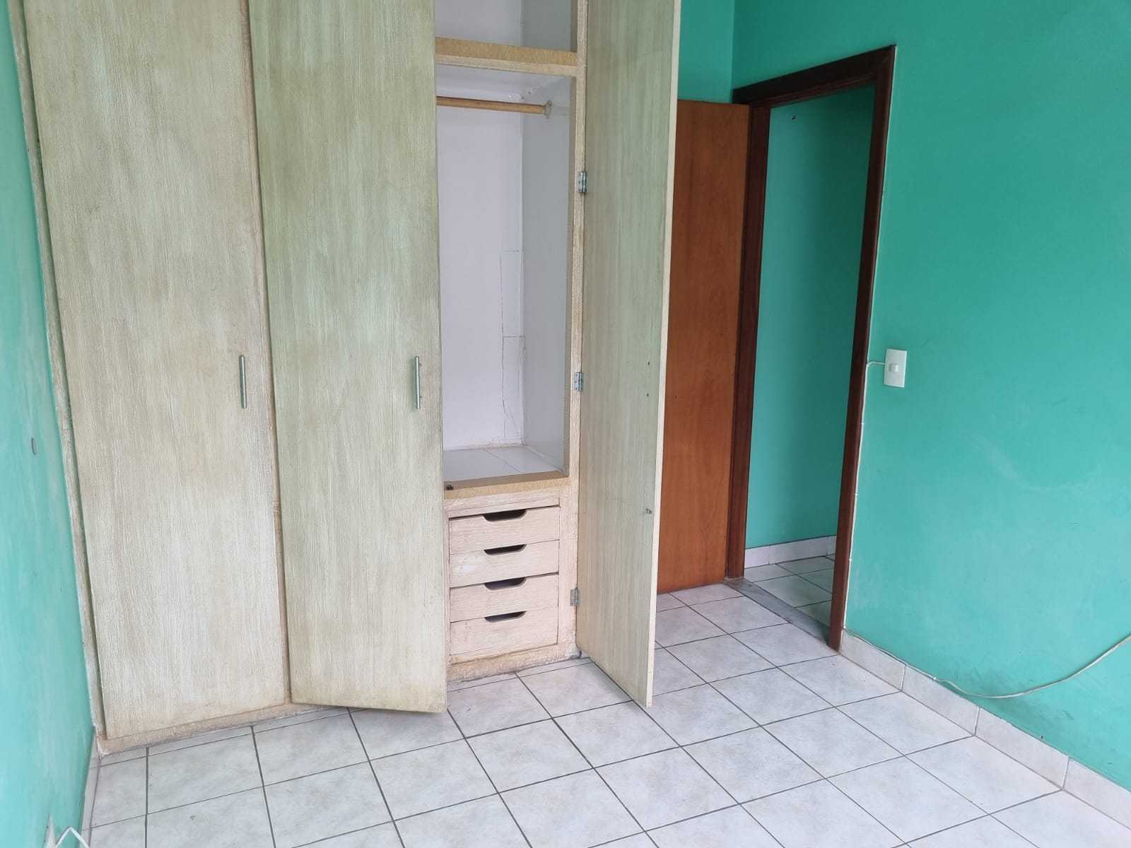 Apartamento à venda com 2 quartos, 75m² - Foto 10