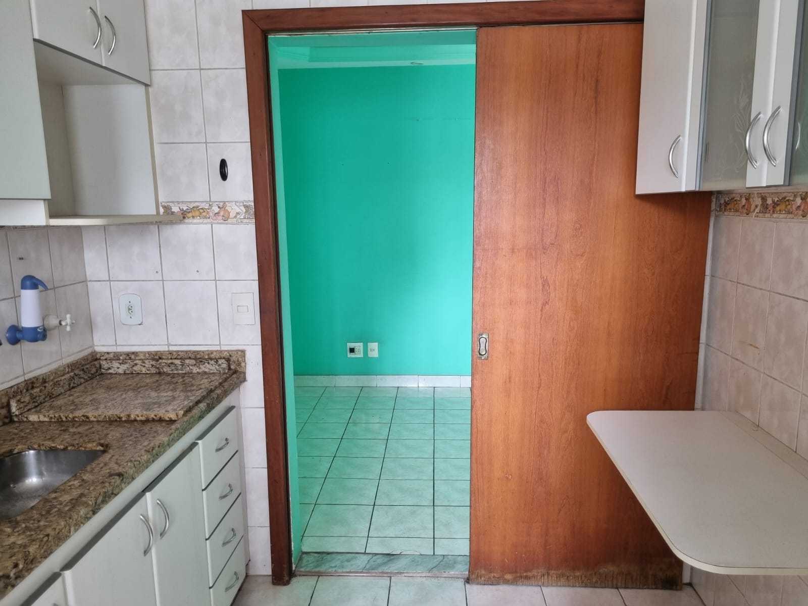 Apartamento à venda com 2 quartos, 75m² - Foto 15