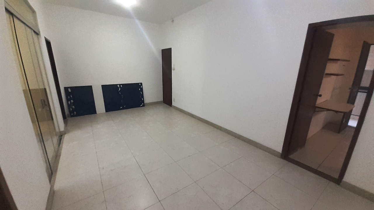 Casa à venda com 4 quartos, 450m² - Foto 23