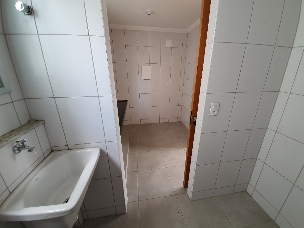 Apartamento à venda com 3 quartos, 75m² - Foto 14