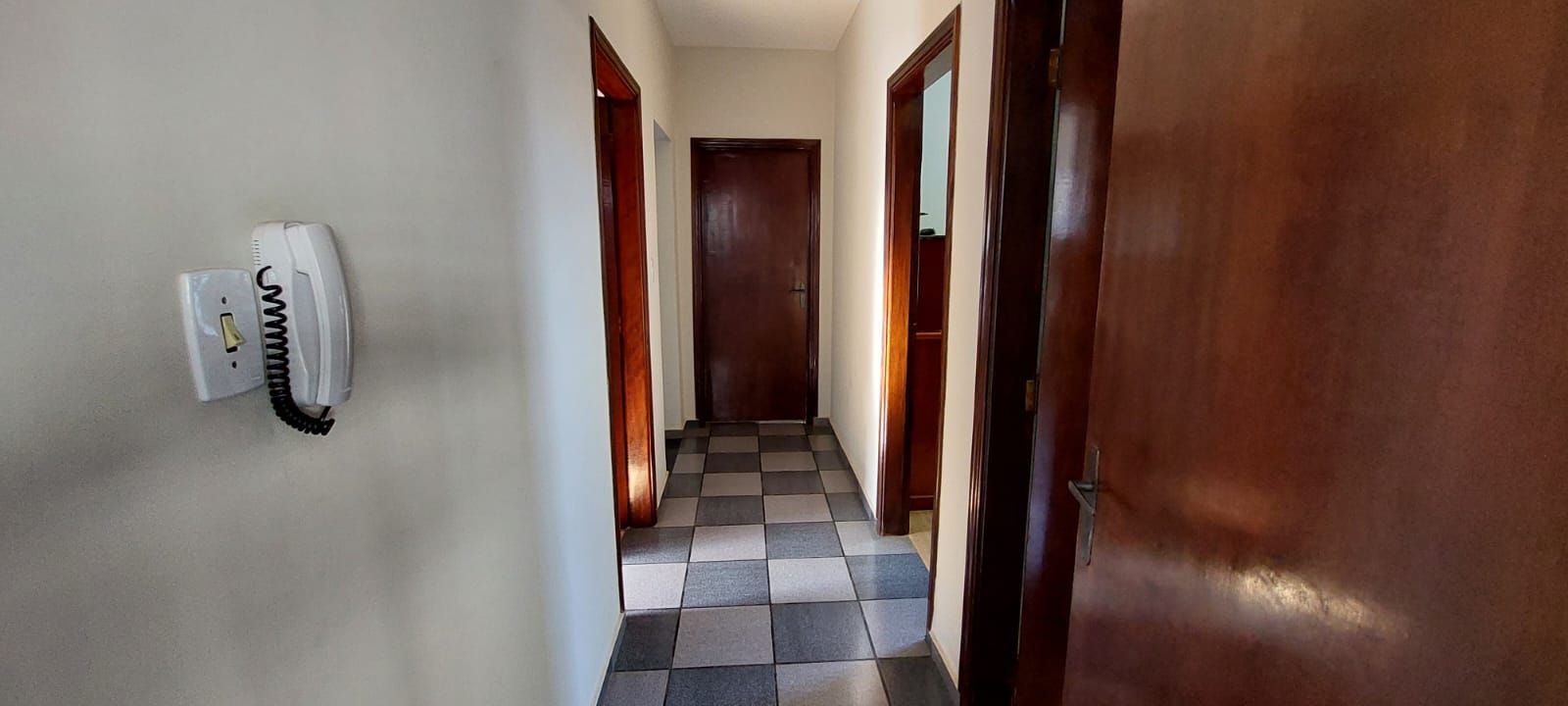 Casa à venda com 3 quartos, 286m² - Foto 20