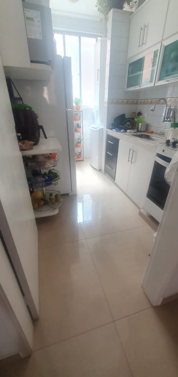 Apartamento à venda com 3 quartos, 74m² - Foto 7