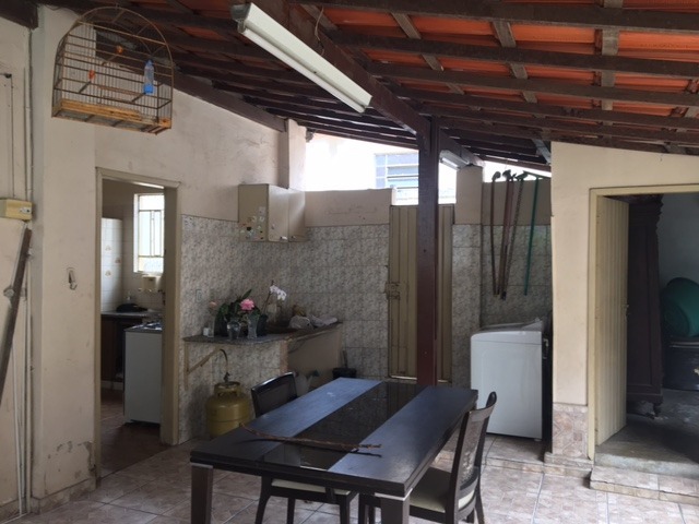 Casa à venda com 3 quartos, 198m² - Foto 16