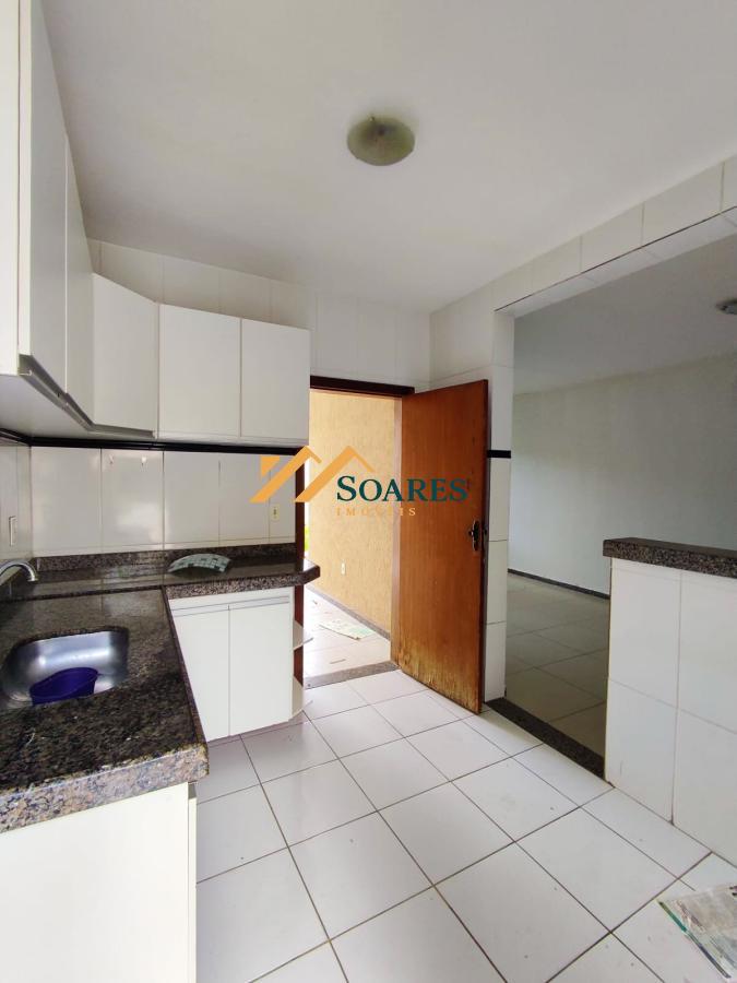 Casa à venda com 3 quartos, 180m² - Foto 15