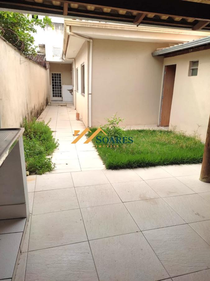 Casa à venda com 3 quartos, 180m² - Foto 12