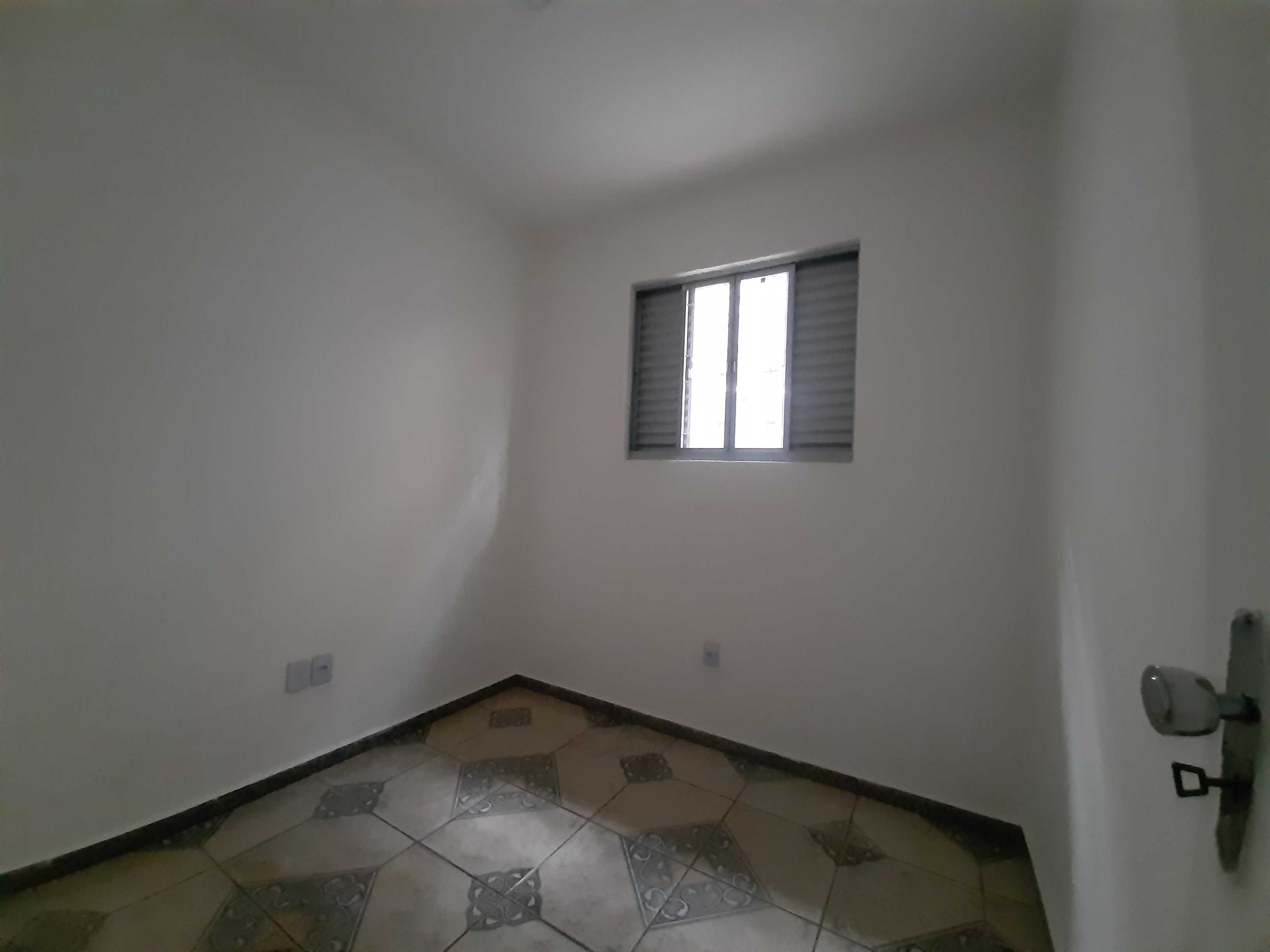 Loja-Salão para alugar com 5 quartos, 250m² - Foto 12