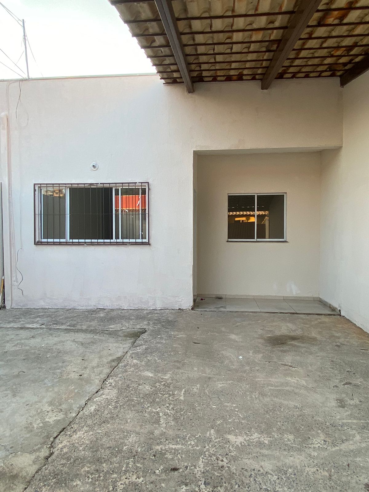 Casa de Condomínio à venda com 3 quartos, 200m² - Foto 2