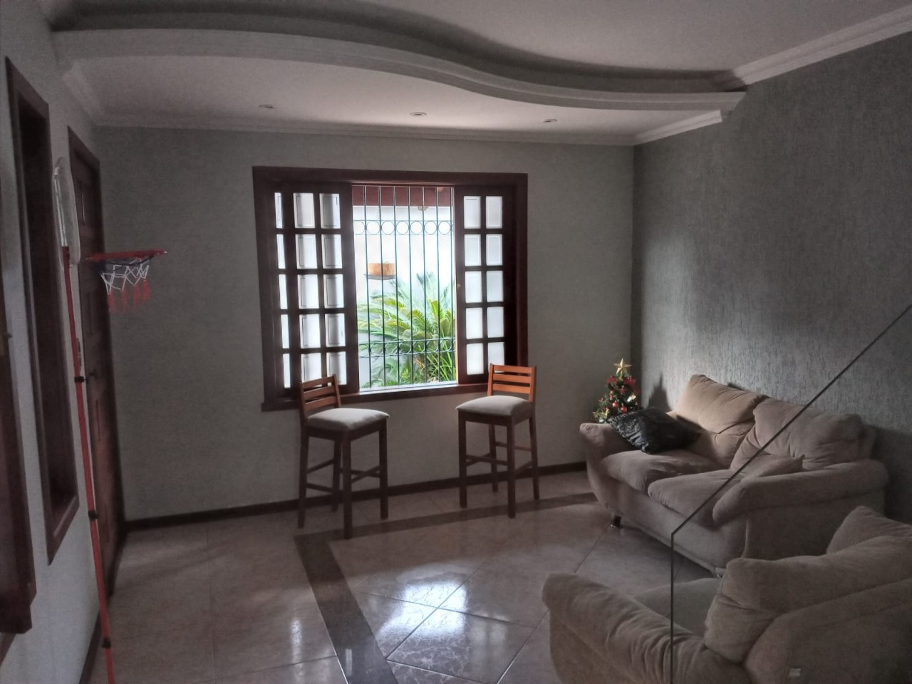 Casa à venda com 3 quartos, 360m² - Foto 5