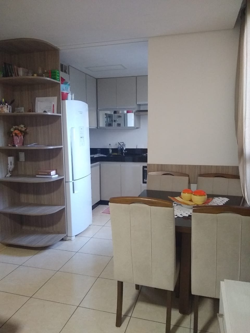 Apartamento à venda com 2 quartos, 62m² - Foto 2