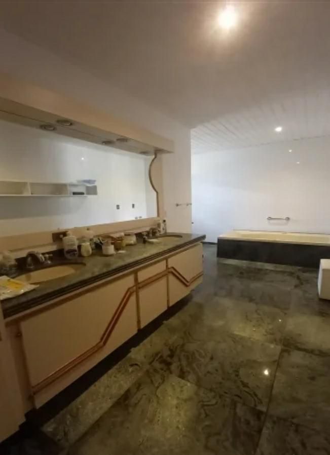 Casa para alugar com 4 quartos, 1450m² - Foto 20