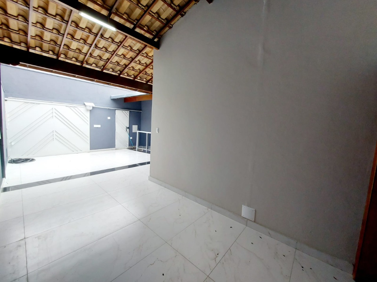 Casa à venda com 3 quartos, 260m² - Foto 3