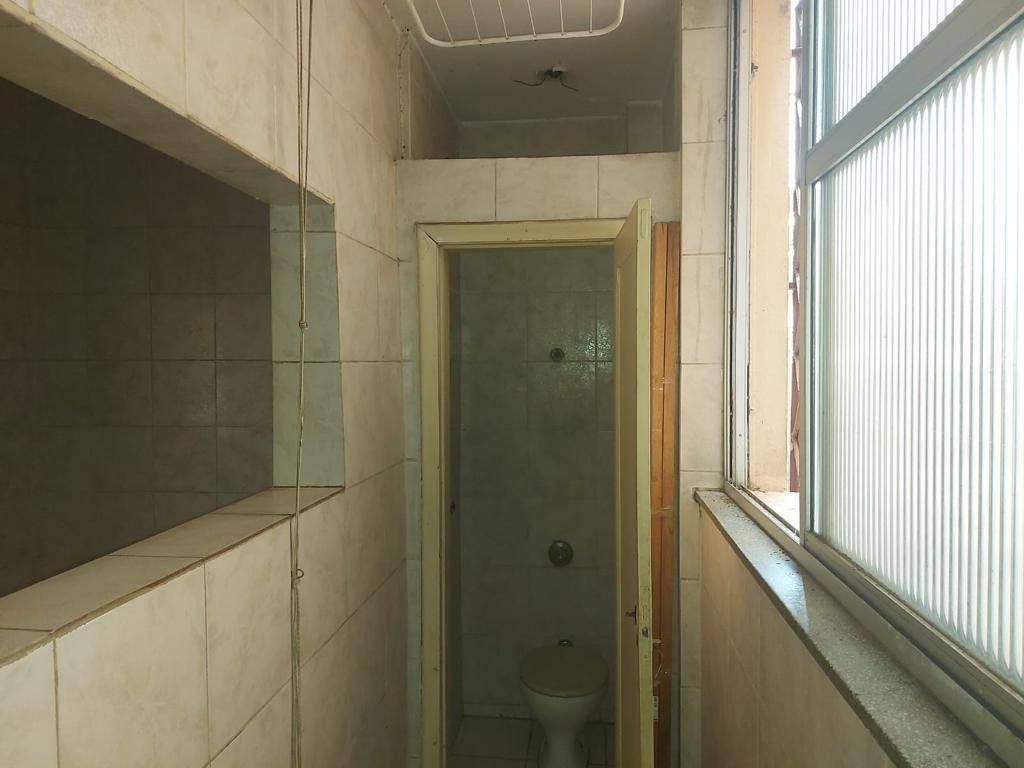 Apartamento à venda com 2 quartos, 60m² - Foto 5