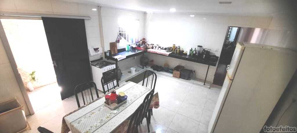 Casa à venda com 2 quartos, 180m² - Foto 14