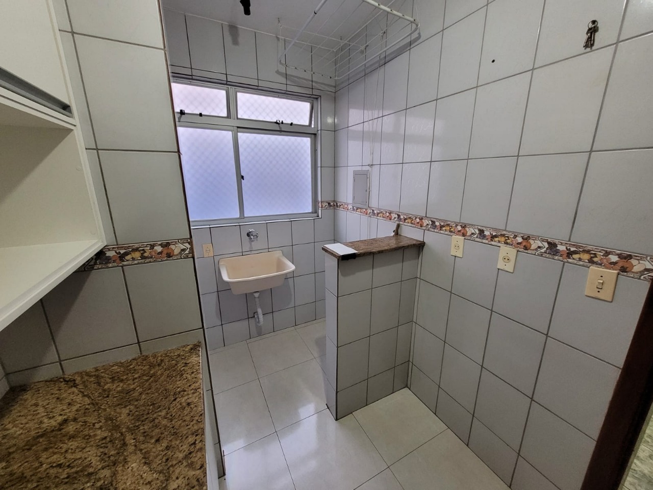 Apartamento à venda com 3 quartos, 75m² - Foto 6